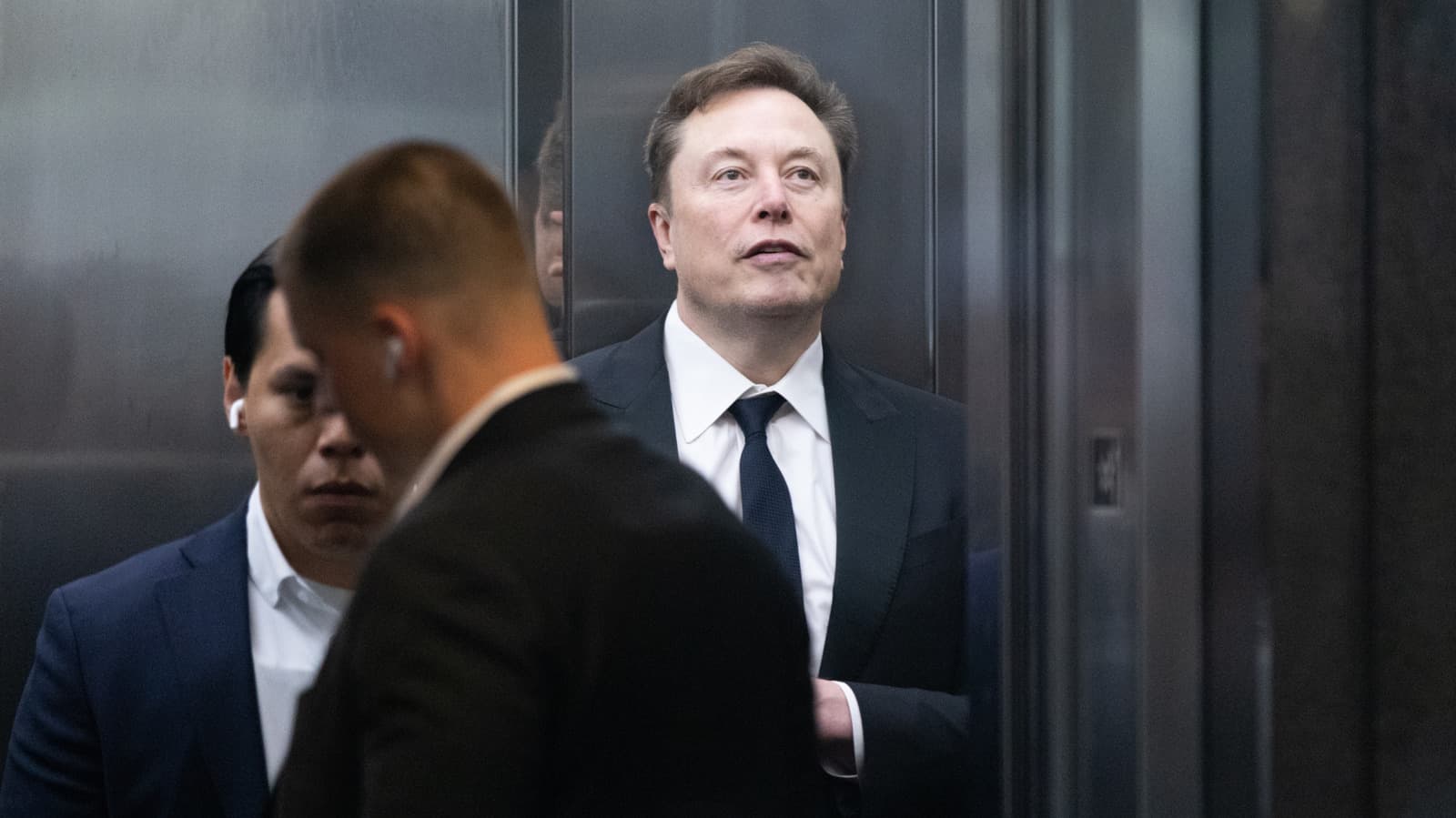 Elon Musk Paga US$ 1,5 Milhão à SEC para Encerrar Disputa sobre Twitter