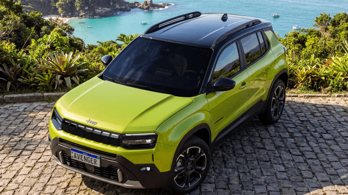Jeep Avenger 2027: Novo SUV com ChatGPT e Tecnologia Híbrida